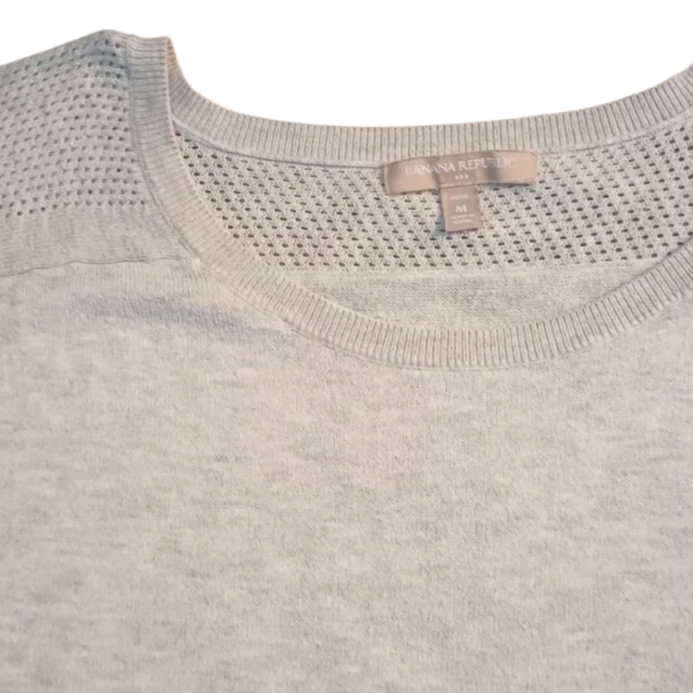 Banana Republic Heather Gray Knit Top - Picture 6 of 12